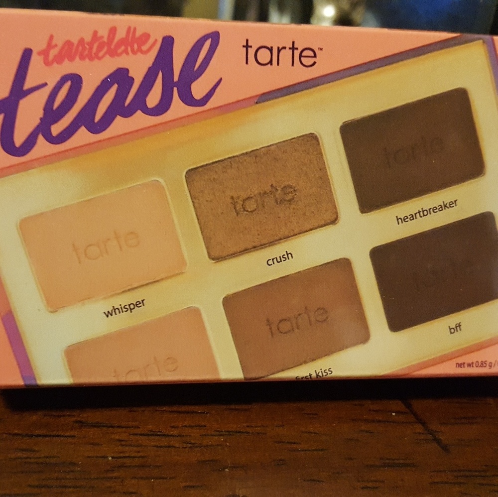 Tarte eyeshadow palette